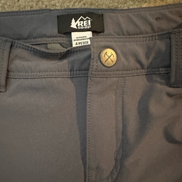 REI Co-op Sahara Roll-Up Pants - Roll to Two Shorter Lengths - Asphalt 4 Petite - Picture 6 of 11